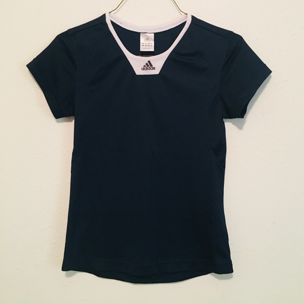 Adidas top